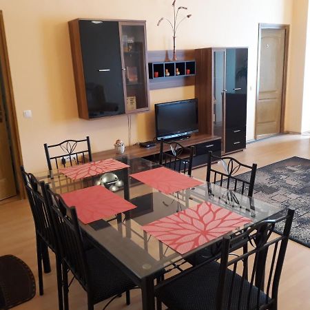 Piac Utcai Apartman Debrecen Dış mekan fotoğraf