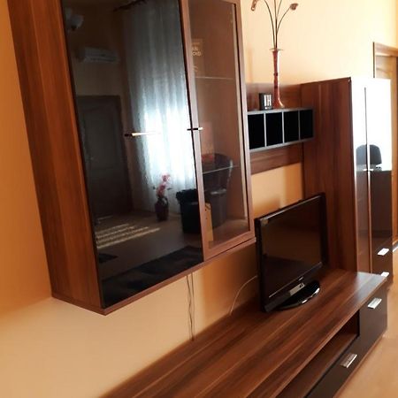 Piac Utcai Apartman Debrecen Dış mekan fotoğraf