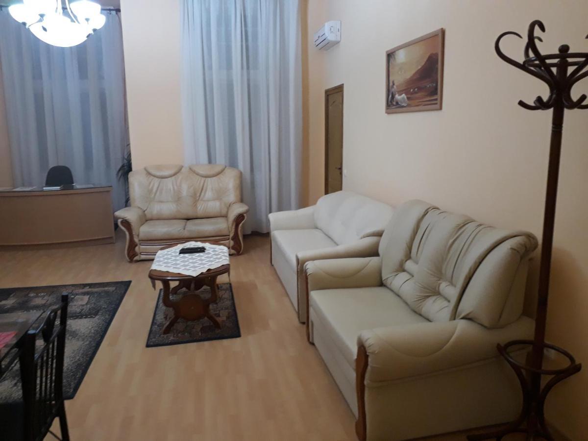 Piac Utcai Apartman Debrecen Dış mekan fotoğraf