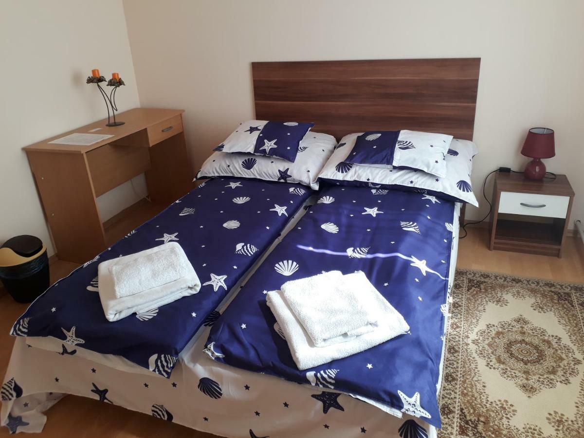 Piac Utcai Apartman Debrecen Dış mekan fotoğraf