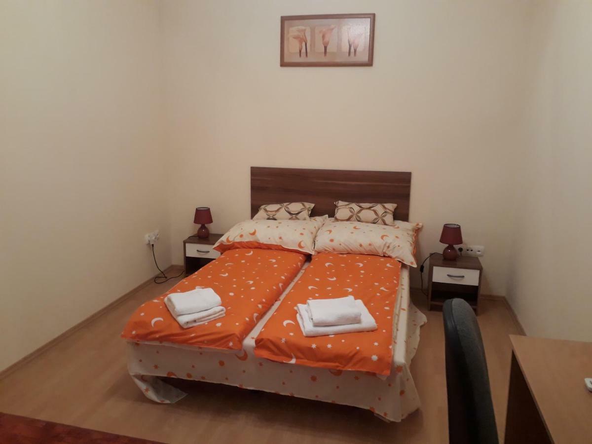 Piac Utcai Apartman Debrecen Dış mekan fotoğraf