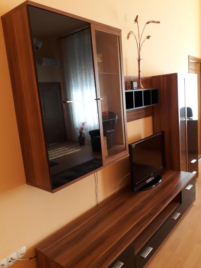 Piac Utcai Apartman Debrecen Dış mekan fotoğraf