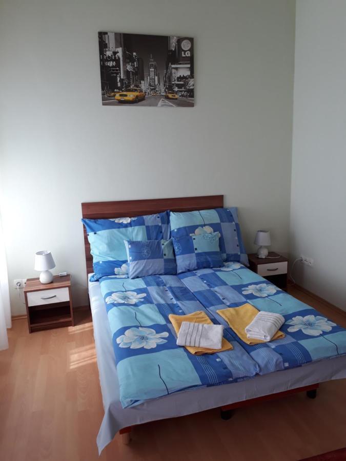 Piac Utcai Apartman Debrecen Dış mekan fotoğraf